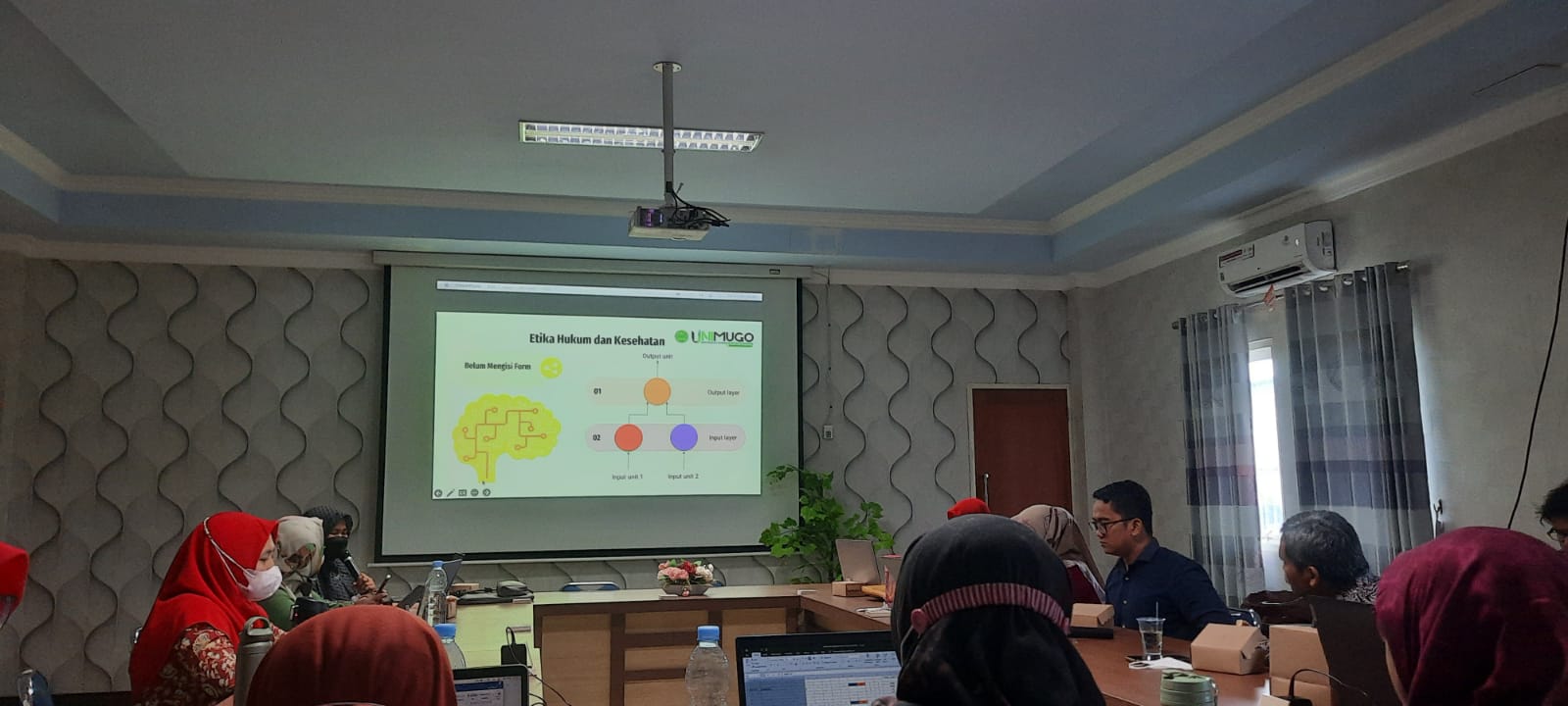 PROGRAM STUDI KEBIDANAN PROGRAM DIPLOMA MENYELENGGARAKAN RAPAT EVALUASI PEMBELAJARAN SEMESTER GASAL TA 2022/2023