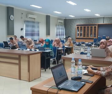 RAPAT PERSIAPAN PEMBELAJARAN SEMESTER GASAL PROGRAM STUDI S1 KEBIDANAN TA 2023/2024