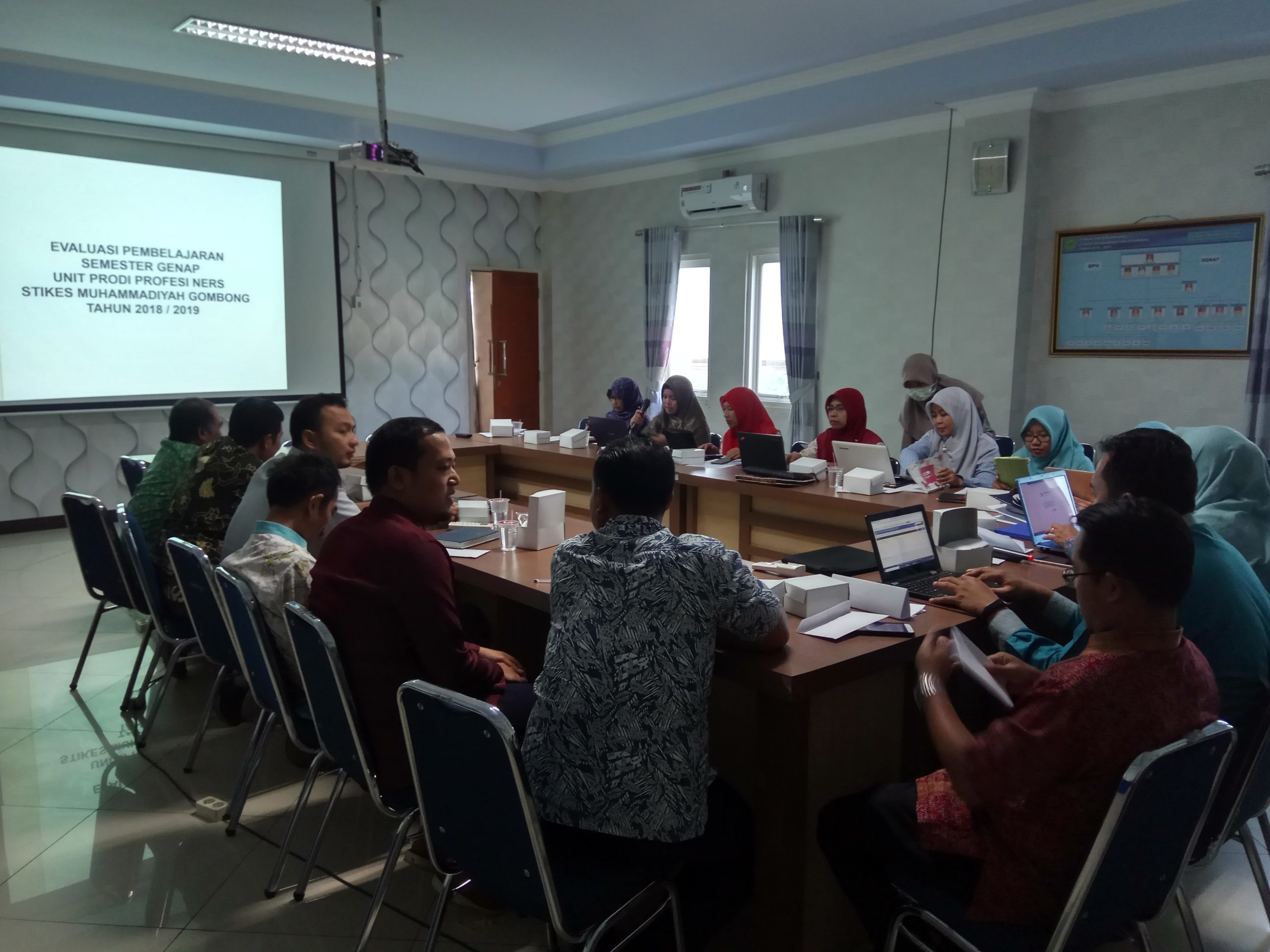 RAPAT EVALUASI PEMBELAJARAN REG A TA 2018 2019