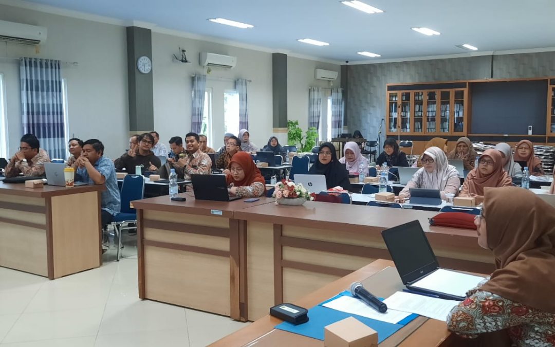 RAPAT EVALUASI PEMBELAJARAN SEMESTER GASAL PRODI S1 ARS TA 2023/2024